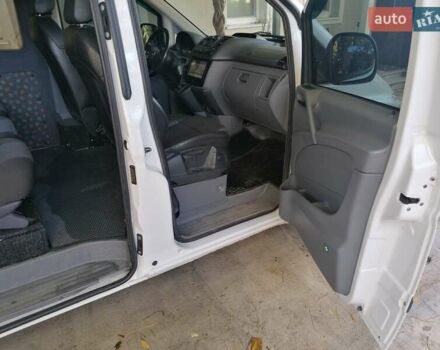Білий Мерседес Віто, об'ємом двигуна 2.99 л та пробігом 323 тис. км за 11000 $, фото 9 на Automoto.ua