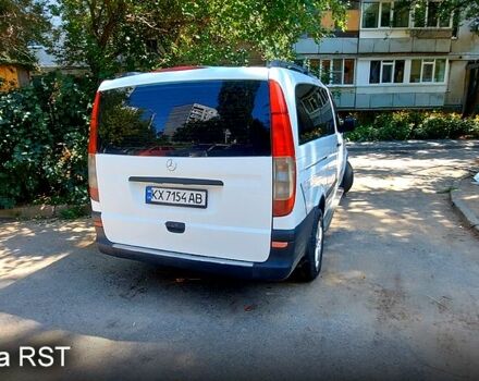 Белый Мерседес Вито, объемом двигателя 2.1 л и пробегом 111 тыс. км за 8300 $, фото 4 на Automoto.ua