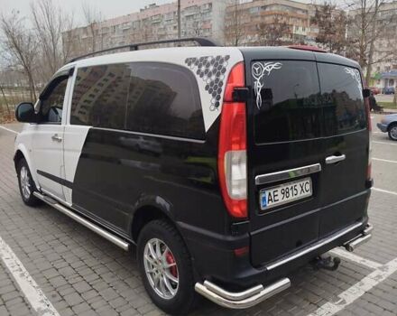 Белый Мерседес Вито, объемом двигателя 2.1 л и пробегом 444 тыс. км за 8300 $, фото 2 на Automoto.ua