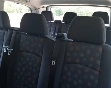 Белый Мерседес Вито, объемом двигателя 2.1 л и пробегом 320 тыс. км за 8600 $, фото 5 на Automoto.ua