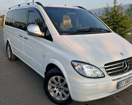 Белый Мерседес Вито, объемом двигателя 2.15 л и пробегом 375 тыс. км за 10500 $, фото 4 на Automoto.ua