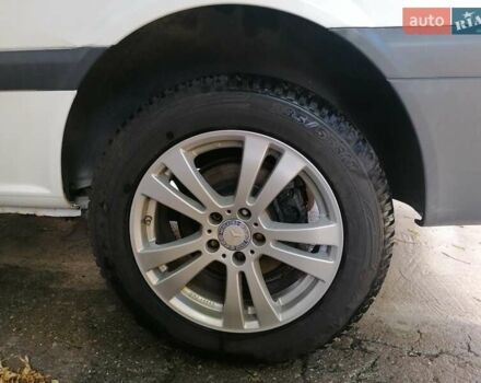 Білий Мерседес Віто, об'ємом двигуна 2.99 л та пробігом 323 тис. км за 11000 $, фото 15 на Automoto.ua