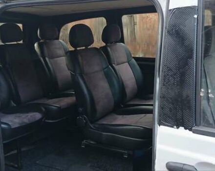 Білий Мерседес Віто, об'ємом двигуна 2.2 л та пробігом 340 тис. км за 12000 $, фото 6 на Automoto.ua