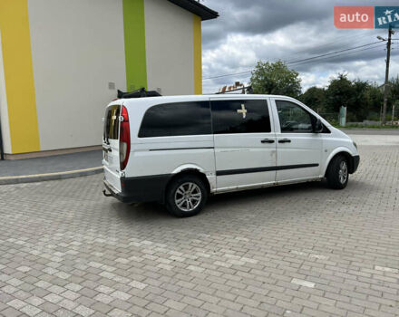 Белый Мерседес Вито, объемом двигателя 2.15 л и пробегом 658 тыс. км за 5700 $, фото 2 на Automoto.ua