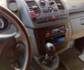 Белый Мерседес Вито, объемом двигателя 2.15 л и пробегом 330 тыс. км за 9300 $, фото 11 на Automoto.ua