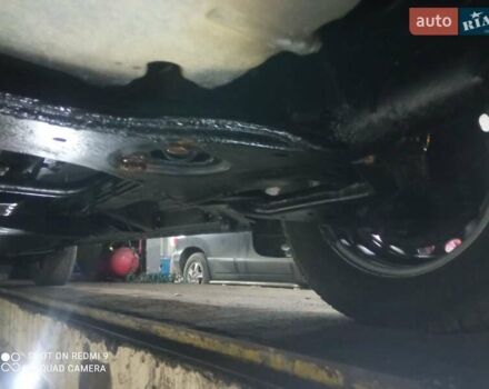 Белый Мерседес Вито, объемом двигателя 2.2 л и пробегом 289 тыс. км за 9100 $, фото 31 на Automoto.ua