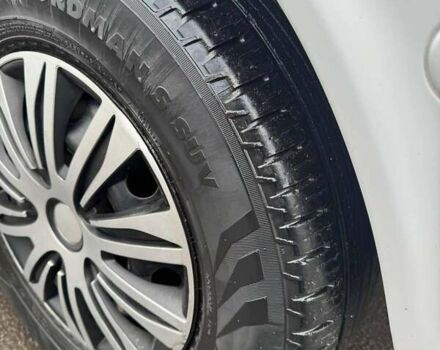 Белый Мерседес Вито, объемом двигателя 2.15 л и пробегом 194 тыс. км за 6700 $, фото 16 на Automoto.ua