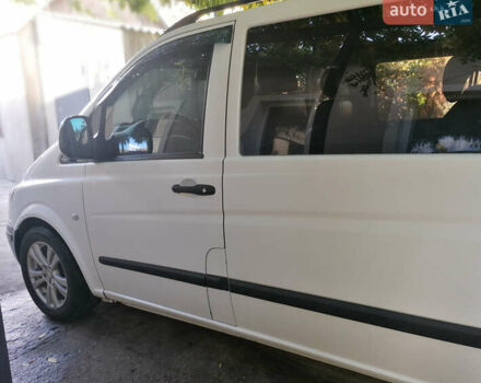 Білий Мерседес Віто, об'ємом двигуна 2.99 л та пробігом 323 тис. км за 11000 $, фото 19 на Automoto.ua