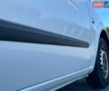 Білий Мерседес Віто, об'ємом двигуна 2.15 л та пробігом 376 тис. км за 7199 $, фото 24 на Automoto.ua