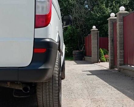 Белый Мерседес Вито, объемом двигателя 2.2 л и пробегом 323 тыс. км за 7777 $, фото 7 на Automoto.ua