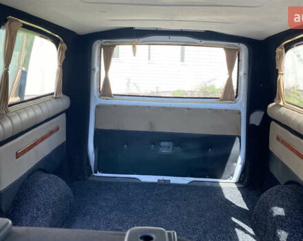 Білий Мерседес Віто, об'ємом двигуна 2.2 л та пробігом 290 тис. км за 8500 $, фото 5 на Automoto.ua