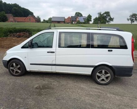 Белый Мерседес Вито, объемом двигателя 2.1 л и пробегом 504 тыс. км за 9499 $, фото 3 на Automoto.ua