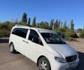Белый Мерседес Вито, объемом двигателя 2.15 л и пробегом 286 тыс. км за 8600 $, фото 1 на Automoto.ua