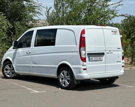 Белый Мерседес Вито, объемом двигателя 2.1 л и пробегом 250 тыс. км за 6599 $, фото 4 на Automoto.ua