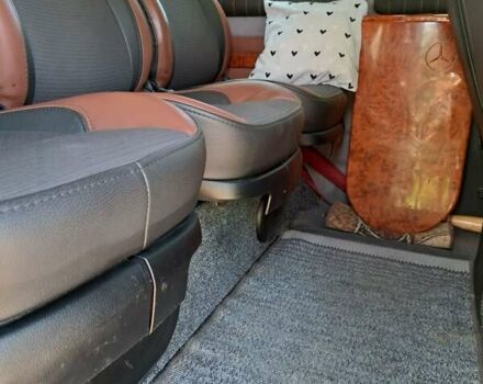 Белый Мерседес Вито, объемом двигателя 2.15 л и пробегом 338 тыс. км за 9200 $, фото 1070 на Automoto.ua