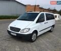 Белый Мерседес Вито, объемом двигателя 2.2 л и пробегом 230 тыс. км за 12200 $, фото 1 на Automoto.ua