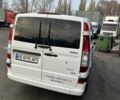 Белый Мерседес Вито, объемом двигателя 2.15 л и пробегом 290 тыс. км за 9200 $, фото 8 на Automoto.ua