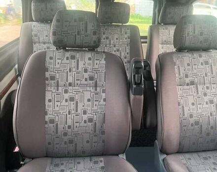 Белый Мерседес Вито, объемом двигателя 2.15 л и пробегом 234 тыс. км за 11400 $, фото 41 на Automoto.ua