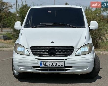 Белый Мерседес Вито, объемом двигателя 2.15 л и пробегом 218 тыс. км за 6700 $, фото 1 на Automoto.ua