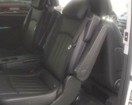 Белый Мерседес Вито, объемом двигателя 2.15 л и пробегом 163 тыс. км за 17500 $, фото 2 на Automoto.ua