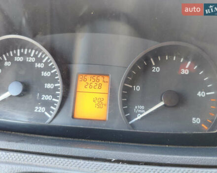 Белый Мерседес Вито, объемом двигателя 2.15 л и пробегом 361 тыс. км за 8950 $, фото 23 на Automoto.ua