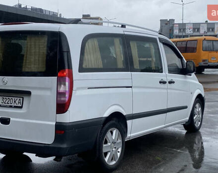 Білий Мерседес Віто, об'ємом двигуна 2.2 л та пробігом 290 тис. км за 8500 $, фото 1 на Automoto.ua
