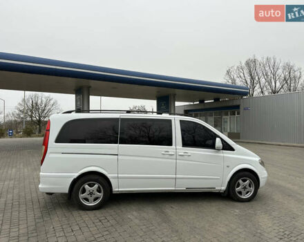 Белый Мерседес Вито, объемом двигателя 2.2 л и пробегом 400 тыс. км за 9450 $, фото 9 на Automoto.ua