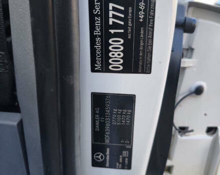 Белый Мерседес Вито, объемом двигателя 2.15 л и пробегом 361 тыс. км за 8950 $, фото 19 на Automoto.ua