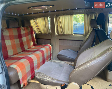 Белый Мерседес Вито, объемом двигателя 2.15 л и пробегом 340 тыс. км за 8200 $, фото 14 на Automoto.ua