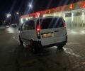 Белый Мерседес Вито, объемом двигателя 2.2 л и пробегом 350 тыс. км за 7250 $, фото 2 на Automoto.ua