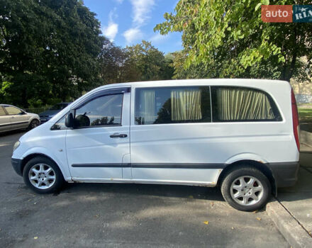 Белый Мерседес Вито, объемом двигателя 2.15 л и пробегом 340 тыс. км за 8200 $, фото 3 на Automoto.ua