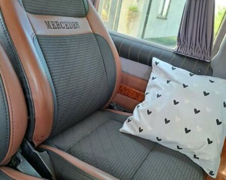 Белый Мерседес Вито, объемом двигателя 2.15 л и пробегом 338 тыс. км за 9200 $, фото 6480 на Automoto.ua