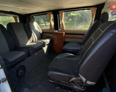 Білий Мерседес Віто, об'ємом двигуна 2.2 л та пробігом 290 тис. км за 8500 $, фото 9 на Automoto.ua