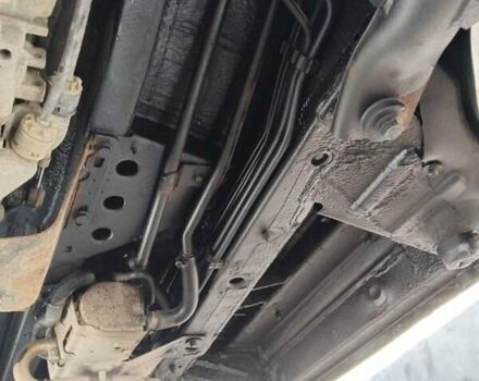 Белый Мерседес Вито, объемом двигателя 2.15 л и пробегом 458 тыс. км за 7400 $, фото 19 на Automoto.ua