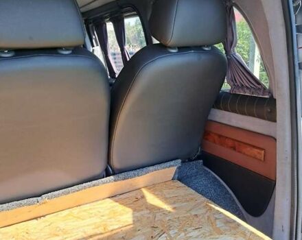 Белый Мерседес Вито, объемом двигателя 2.15 л и пробегом 338 тыс. км за 9200 $, фото 34 на Automoto.ua