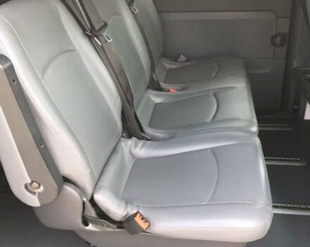 Белый Мерседес Вито, объемом двигателя 2.2 л и пробегом 230 тыс. км за 12200 $, фото 6 на Automoto.ua