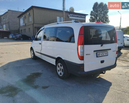 Белый Мерседес Вито, объемом двигателя 2.15 л и пробегом 361 тыс. км за 8950 $, фото 1 на Automoto.ua