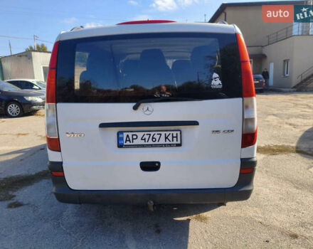Белый Мерседес Вито, объемом двигателя 2.15 л и пробегом 361 тыс. км за 8950 $, фото 2 на Automoto.ua