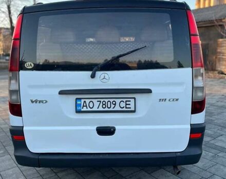 Белый Мерседес Вито, объемом двигателя 2.15 л и пробегом 458 тыс. км за 7400 $, фото 7 на Automoto.ua