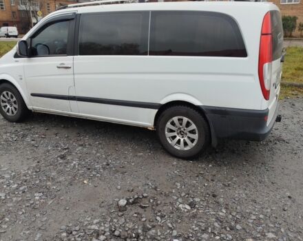 Белый Мерседес Вито, объемом двигателя 2.1 л и пробегом 490 тыс. км за 9300 $, фото 3 на Automoto.ua