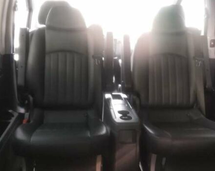 Белый Мерседес Вито, объемом двигателя 2.15 л и пробегом 163 тыс. км за 17500 $, фото 4 на Automoto.ua