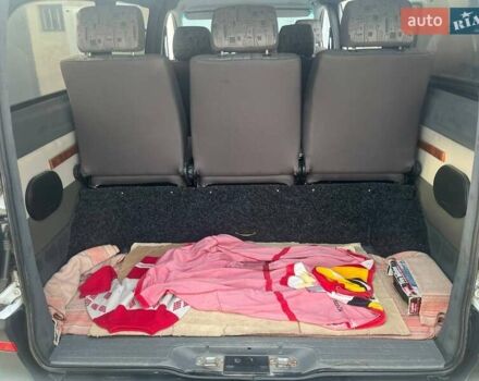 Белый Мерседес Вито, объемом двигателя 2.15 л и пробегом 234 тыс. км за 11400 $, фото 43 на Automoto.ua