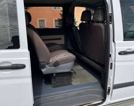 Белый Мерседес Вито, объемом двигателя 2.15 л и пробегом 234 тыс. км за 11400 $, фото 36 на Automoto.ua