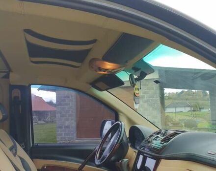 Белый Мерседес Вито, объемом двигателя 2.1 л и пробегом 536 тыс. км за 10900 $, фото 15 на Automoto.ua