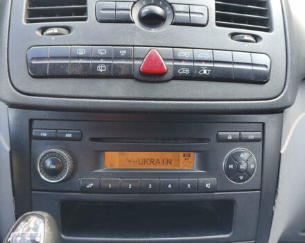 Белый Мерседес Вито, объемом двигателя 2.15 л и пробегом 361 тыс. км за 8950 $, фото 22 на Automoto.ua