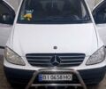 Белый Мерседес Вито, объемом двигателя 2.1 л и пробегом 286 тыс. км за 10000 $, фото 1 на Automoto.ua