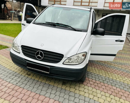 Белый Мерседес Вито, объемом двигателя 2.2 л и пробегом 237 тыс. км за 9500 $, фото 9 на Automoto.ua
