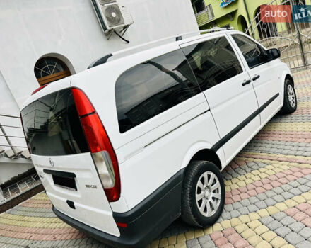 Белый Мерседес Вито, объемом двигателя 2.2 л и пробегом 237 тыс. км за 9500 $, фото 4 на Automoto.ua