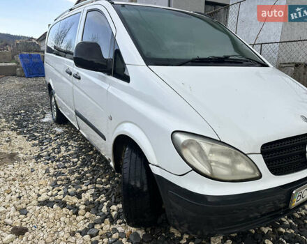 Білий Мерседес Віто, об'ємом двигуна 2.2 л та пробігом 700 тис. км за 5100 $, фото 2 на Automoto.ua