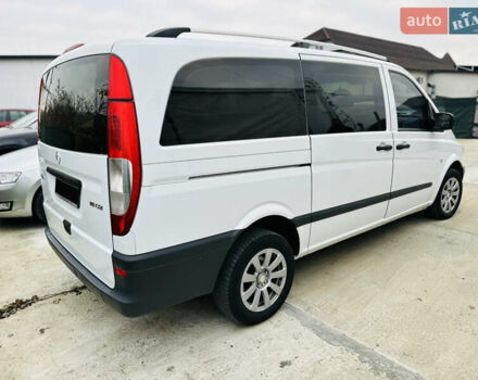Белый Мерседес Вито, объемом двигателя 2.2 л и пробегом 237 тыс. км за 9500 $, фото 24 на Automoto.ua